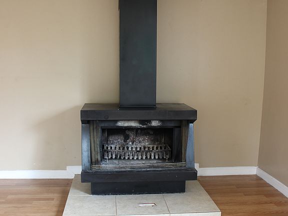 5th image of 10176 Jesmond Dr
