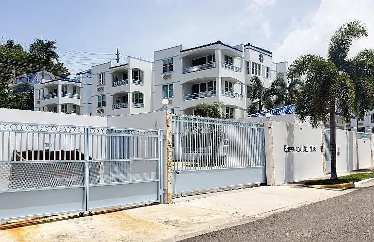 Condominio Ensenada del Mar Carr 413 km 0.2 Apt 40 #Apt 405 — Photo 22
