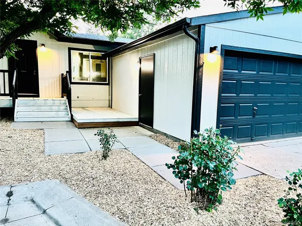 11051 Yellowstone, Longmont, CO 80504