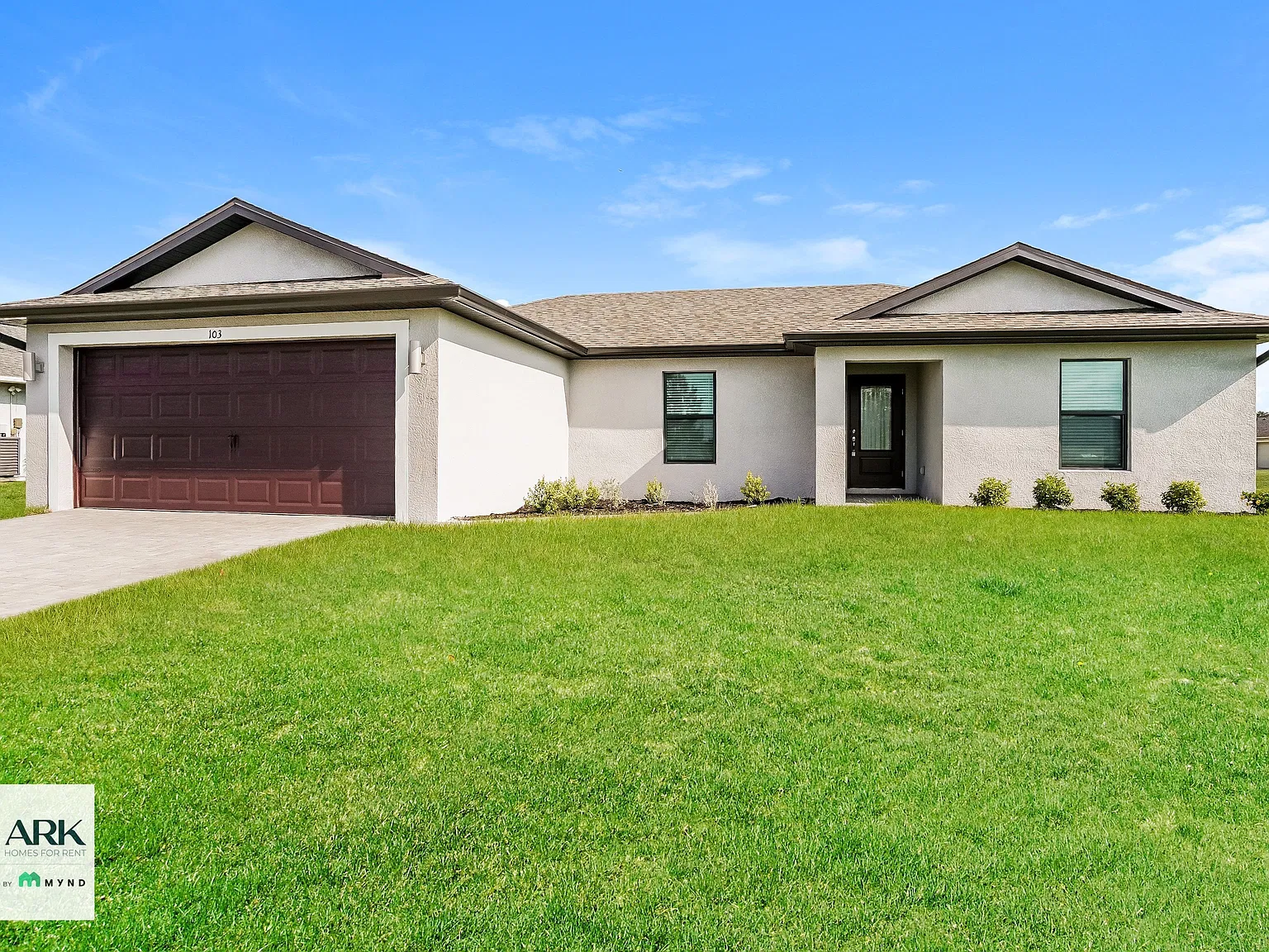 3 bed, 2.0 bath, 1461 sqft, $1,755 — Photo 1