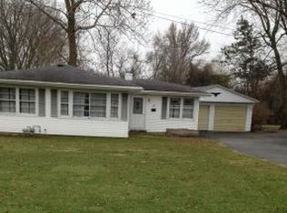 1355 W Sesom Dr, Decatur, IL 62521