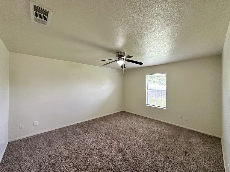 2602 John Porter Dr — Photo 13