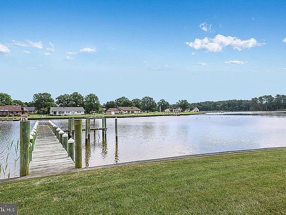5th image of 146 Teal Dr