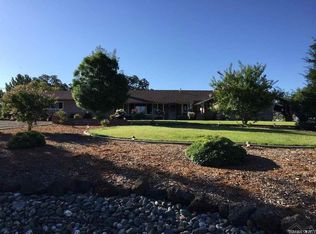 22835 Oak View Dr, Red Bluff, CA 96080