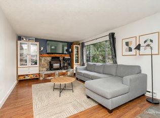 5345 199th St, Langley, BC V3A 6T8