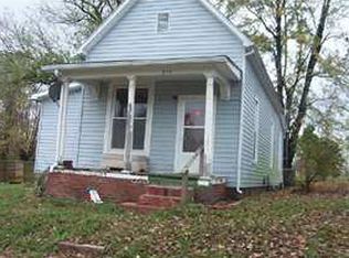 215 Indiana St, Tennyson, IN 47637