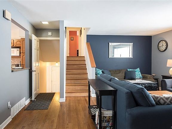 4th image of 863 Milford Dr