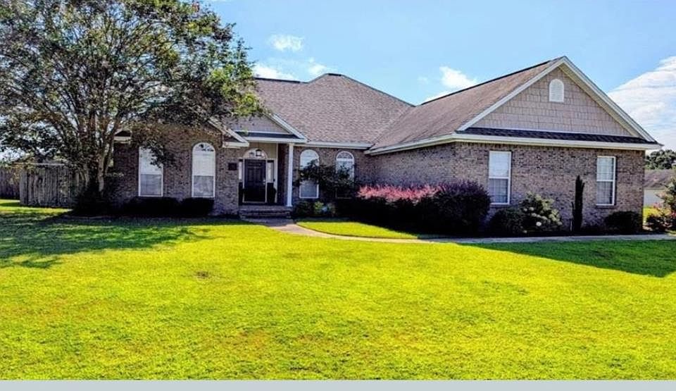 1st image of 31 Sunnydale Ct