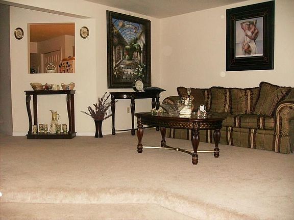 2nd image of 3081 Antrim Cir