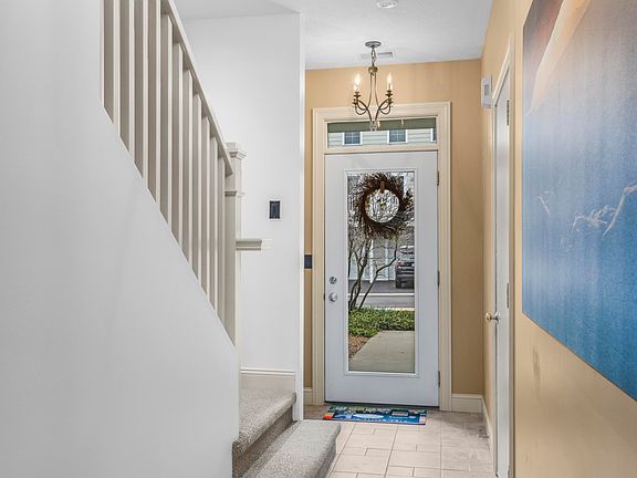 3rd image of 231 Midtown Dr