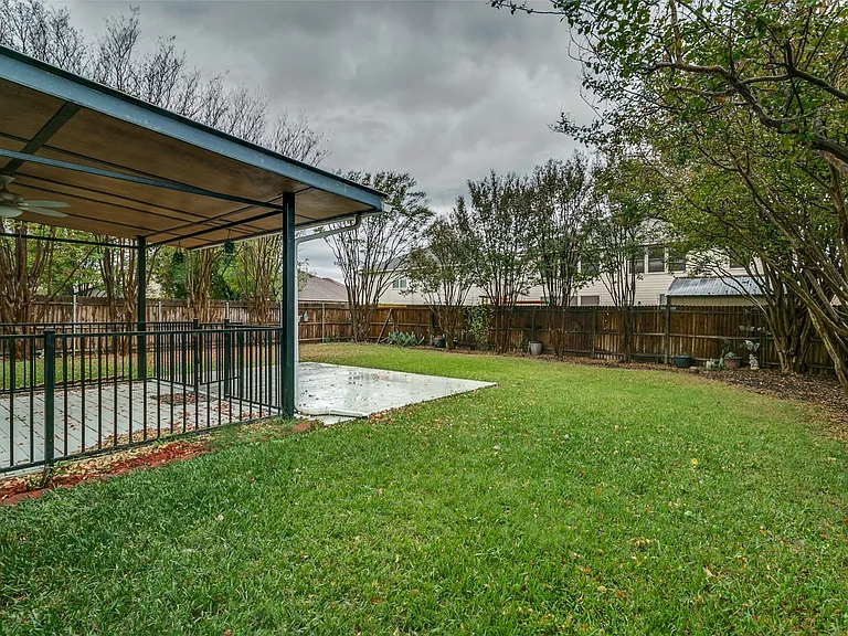 307 Pointer Pl — Photo 24