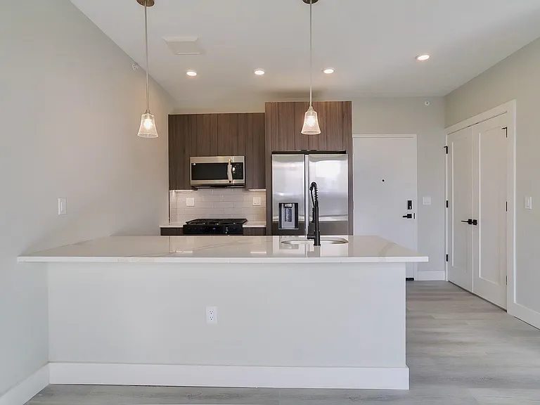 3516 John F Kennedy Blvd #505 — Photo 6