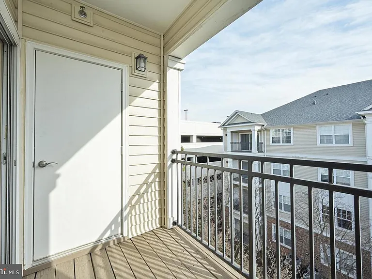 12905 Centre Park Cir #404 — Photo 12