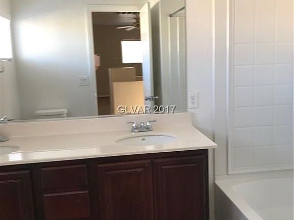 5th image of 693 Jewel Tower St
