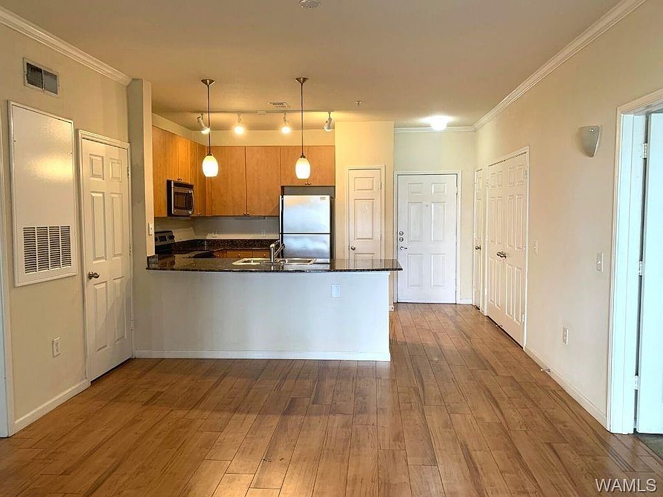 1st image of 1901 5th Ave E Unit 3124