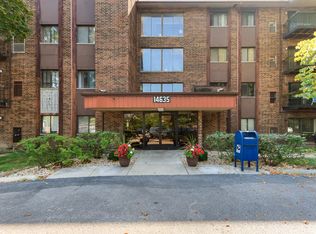 14635 Greenwood Rd #A-101, Dolton, IL 60419