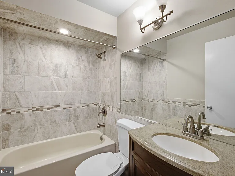 111 Worlidge Ct #5 — Photo 17