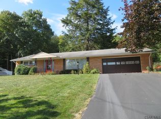 114 Cambridge Rd, Johnstown, PA 15905