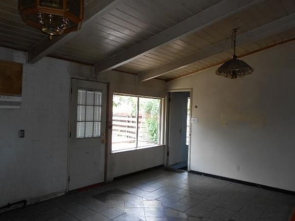 4th image of 1505 11th St