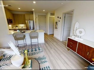 918-998 S Shepherd Dr #1, Houston, TX 77019