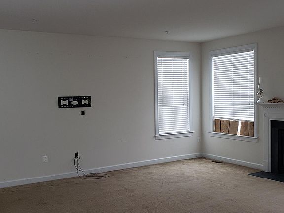 4th image of 5603 Kaveh Ct