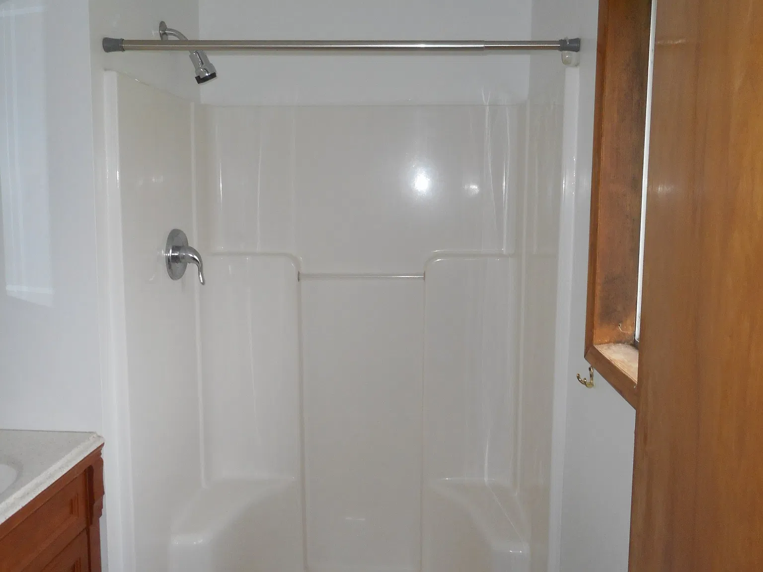 3 bed, 1378 sqft, $2,595 — Photo 3
