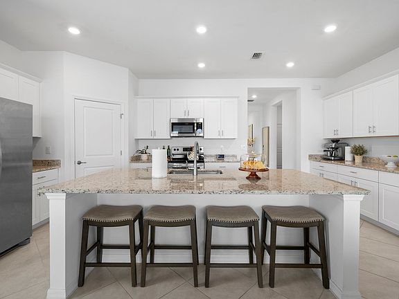 5th image of 1889 Saddlewood Cir