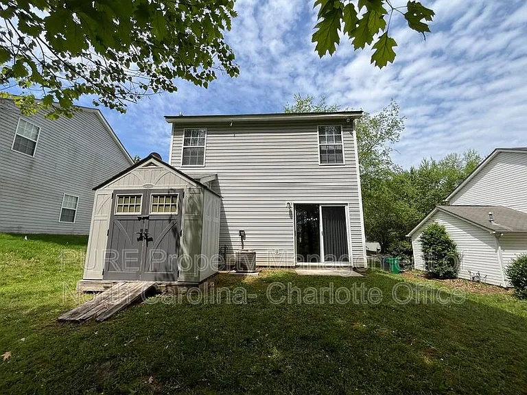 10636 Greatford Ct — Photo 18