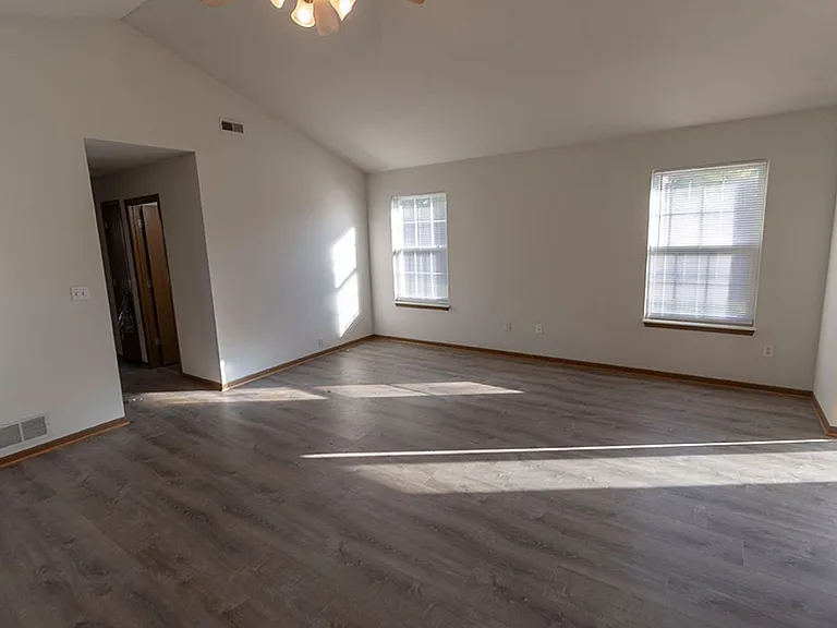 1602 Typhoon Dr — Photo 5