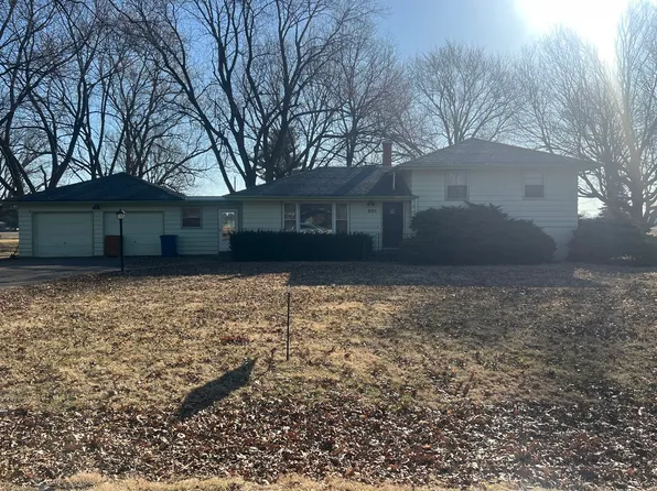 805 E Humphrey Ave, Rock Falls, IL 61071