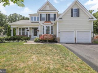 17 Homestead Dr, Pemberton, NJ 08068