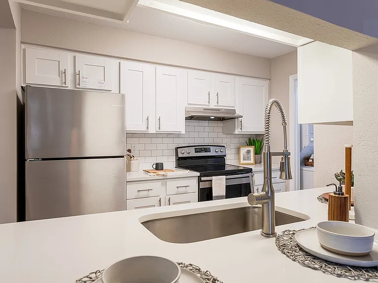 Newly Renovated Kitchen with Quartz Countertops