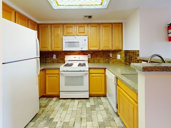 2nd image of 3835 9th St #806E