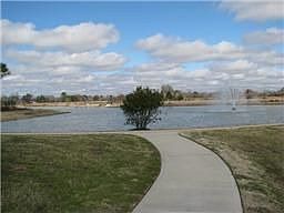 5th image of 15306 Bartlett Landing Dr