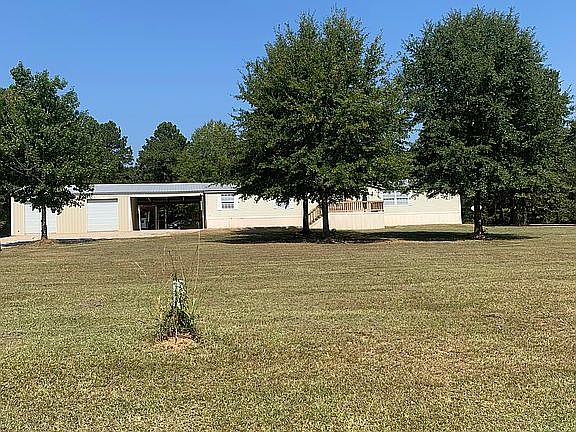 3rd image of 8742 Pinehaven Dr