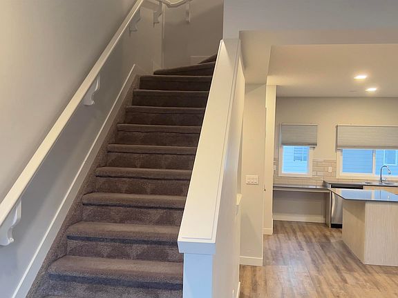 4th image of 804 Welsh Dr SW #90