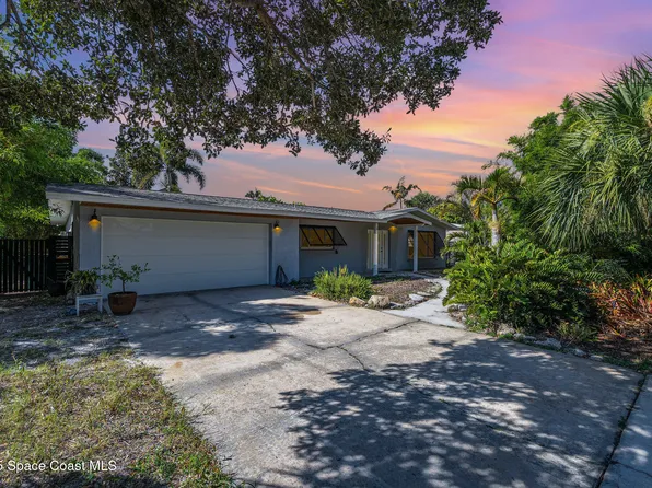 1115 Pine Tree Dr, Indian Harbour Beach, FL 32937