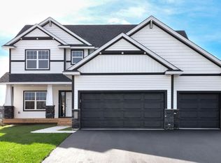 5322 177th St W, Lakeville, MN 55044