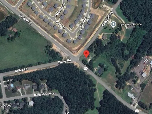 90 Auburn Rd, Auburn, GA 30011