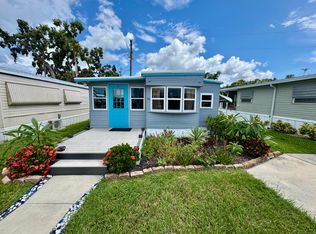 69 Orange Grove Way, Palmetto, FL 34221