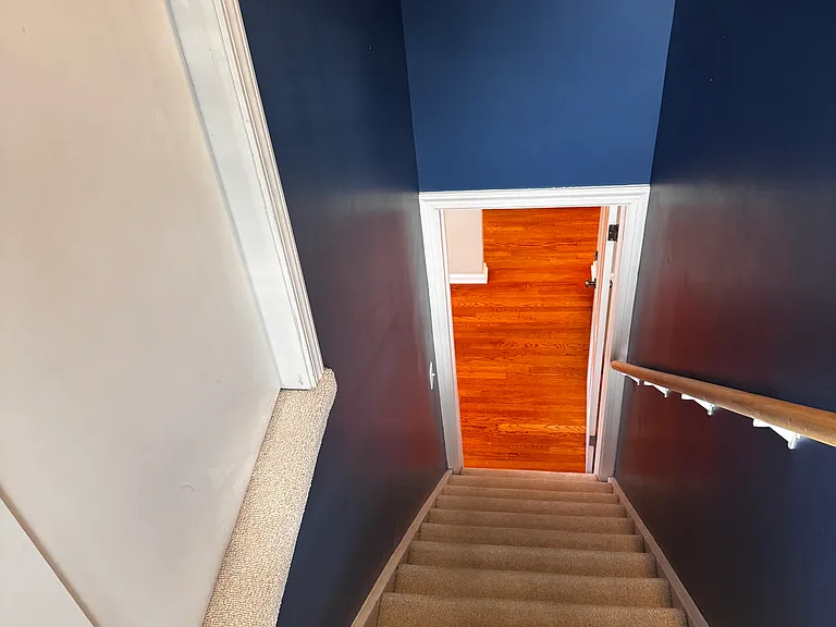 1027 E Elmhurst Ave — Photo 12