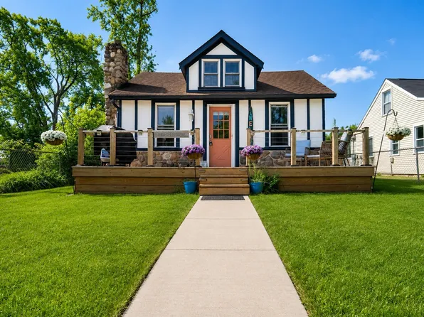 7468 Huron Bay Blvd, Lexington, MI 48450