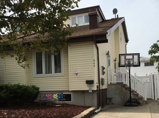 464 Colon Ave, Staten Island, NY 10308