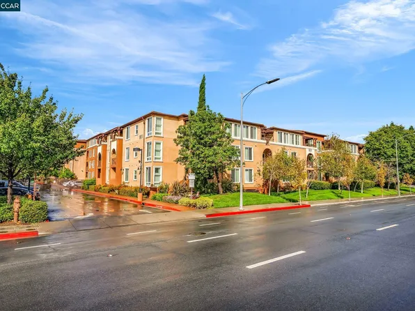 801 S Winchester Blvd APT 2304, San Jose, CA 95128