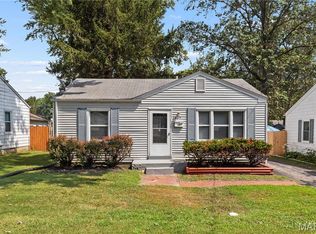 260 N Jefferson St, Florissant, MO 63031