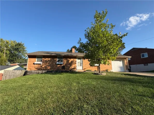 614 Maple Hill Dr, Dayton, OH 45449