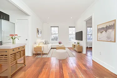 Rented by Living New York