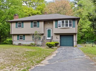 5 Glad St, Assonet, MA 02702