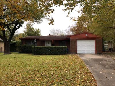 1705 15th Ave N, Texas City, TX, 77590