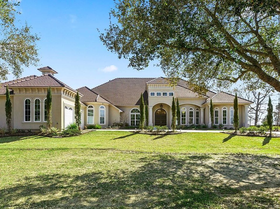 100 Veranda Pl, Youngsville, LA 70592 | Zillow